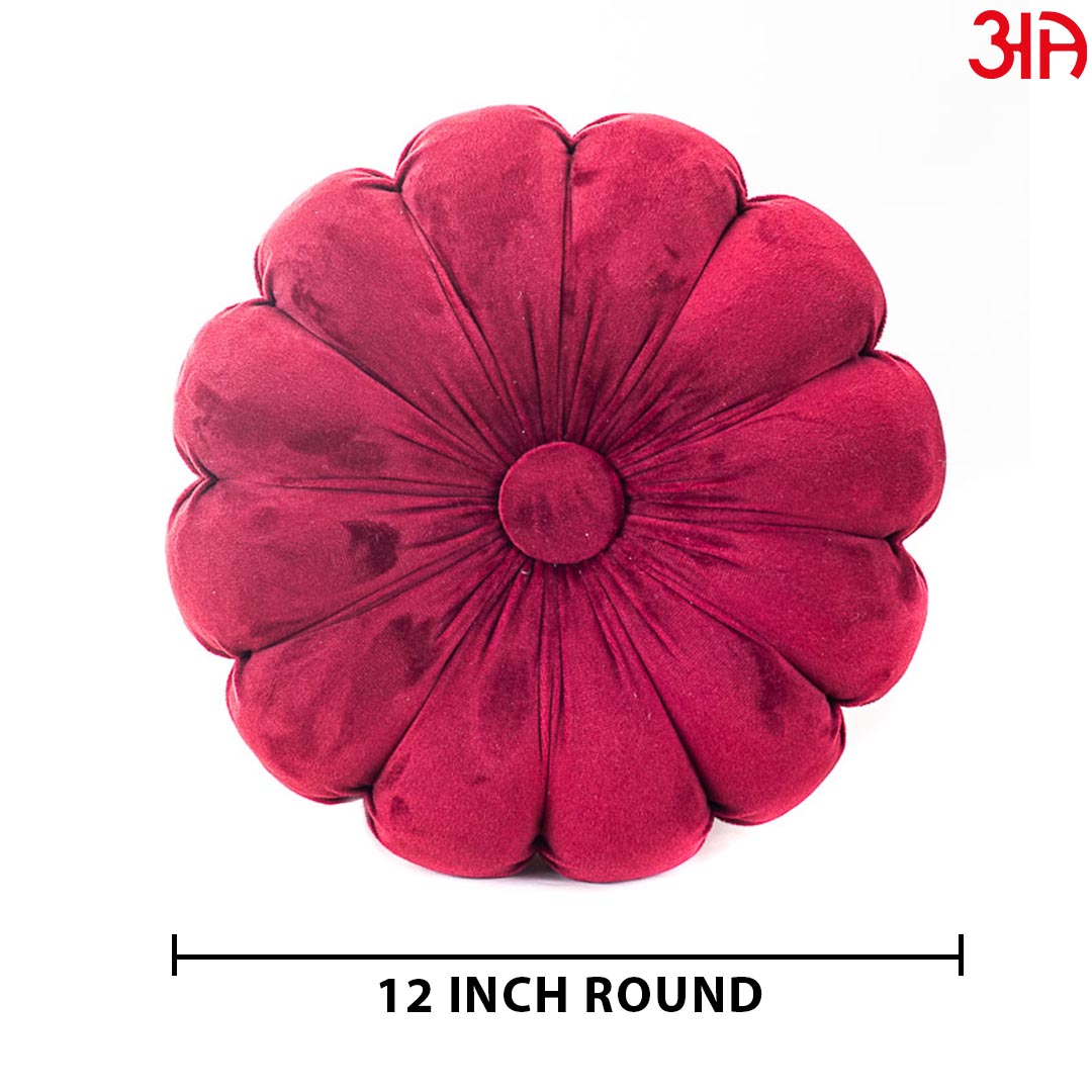 Petal Round Cushion With Filler