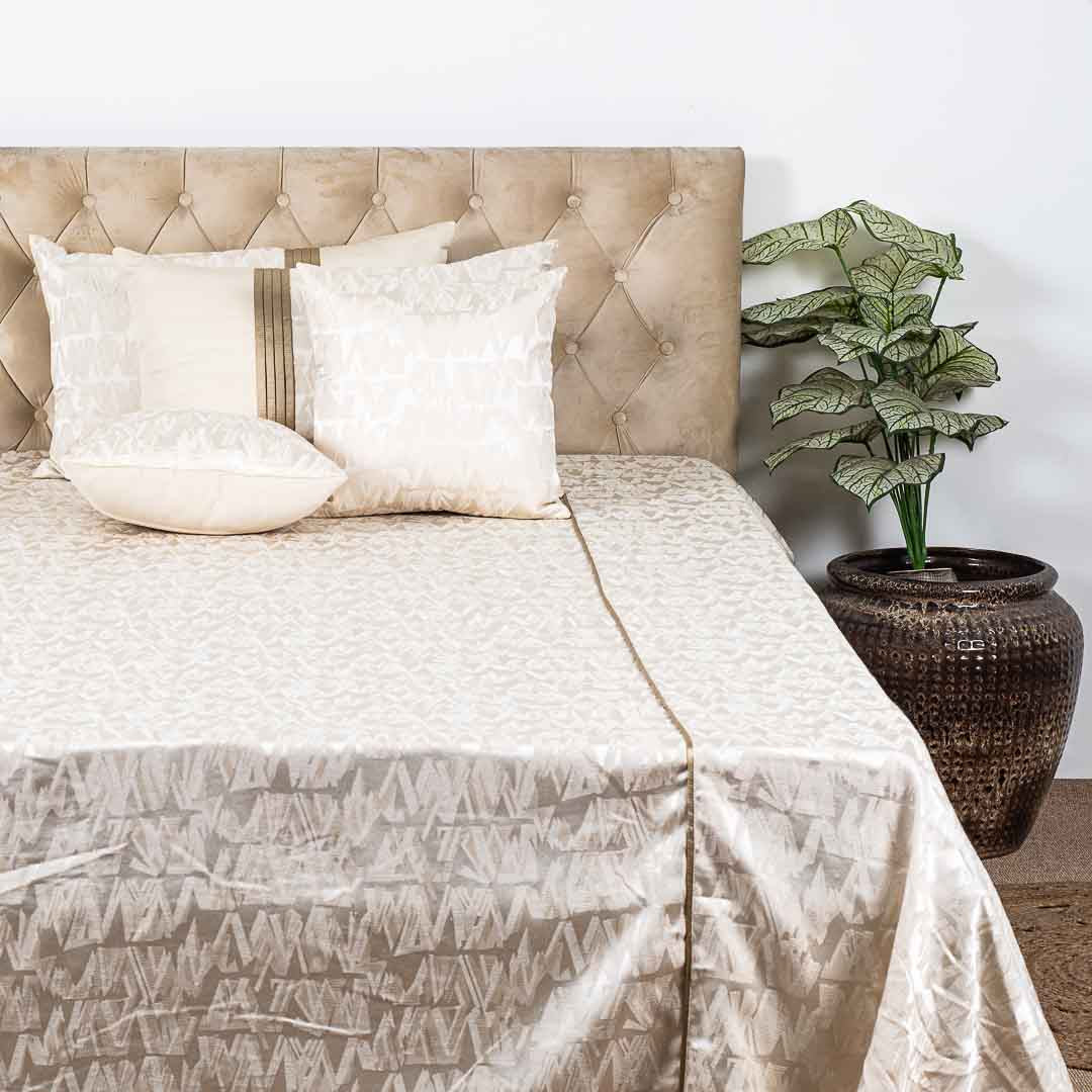 Premium Beige Scribble Design Bedcover Set