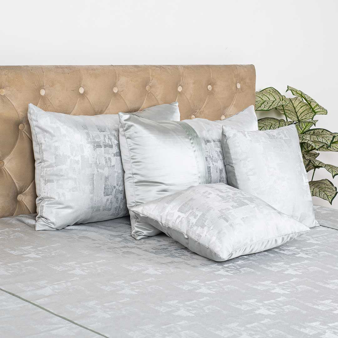 Silver Beick Design Bedcover Set