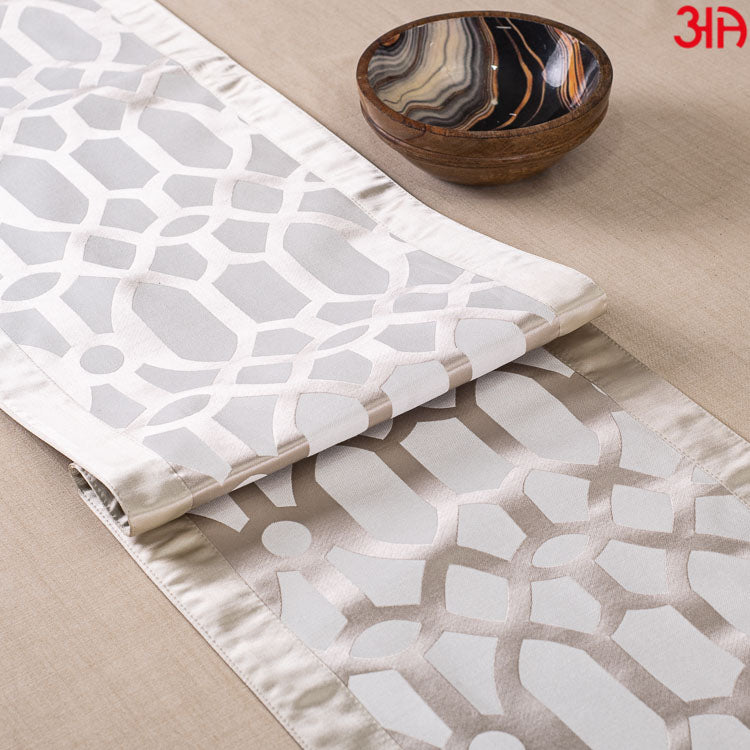 Silver And White Foil Print Table Runner (13x72) Inch