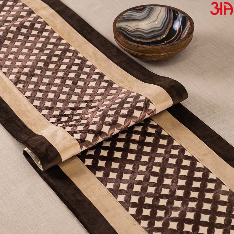 Brown And Beige Cross Design Table Runner (13x72) Inch