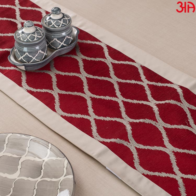 Red And White Geometric Design Table Runner (13x48) Inch