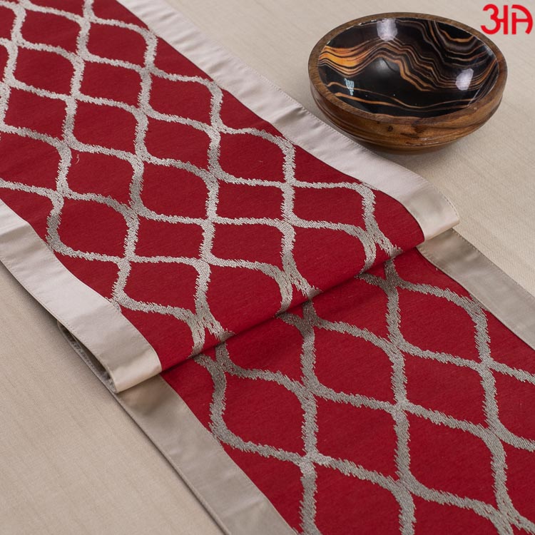 Red And White Geometric Design Table Runner (13x48) Inch