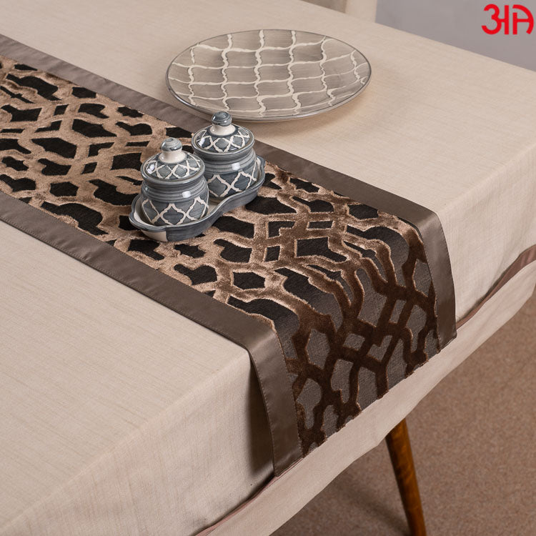 Brown Rustic Design Table Runner (13x48) Inch