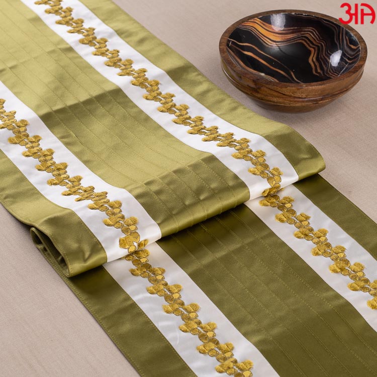 Green And White Oriental Table Runner (13x48) Inch