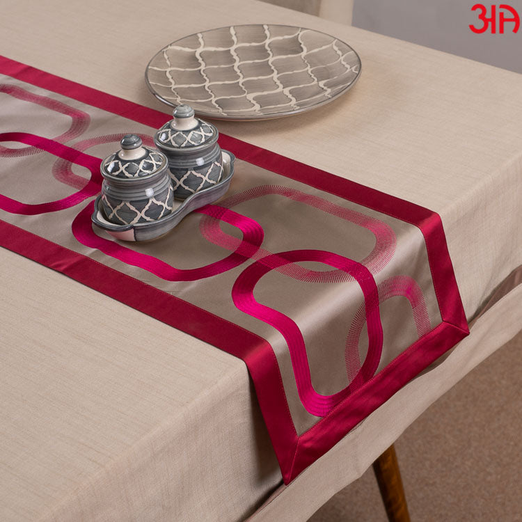 Abstract Circles Printed Table Runner (13x48) Inch