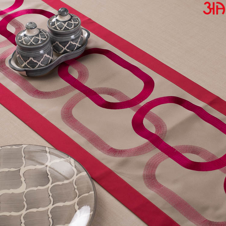 Abstract Circles Printed Table Runner (13x48) Inch