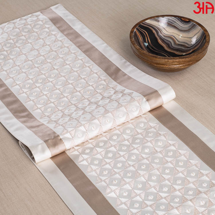 White and Gold Abstract Pattern Cotton Jaquard Table Runner (13x36) Inch