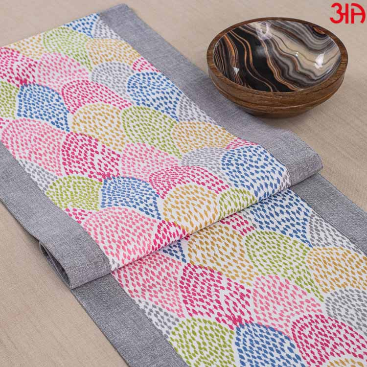 Multi Colour Cotton Jaquard Table Runner (13x36) Inch