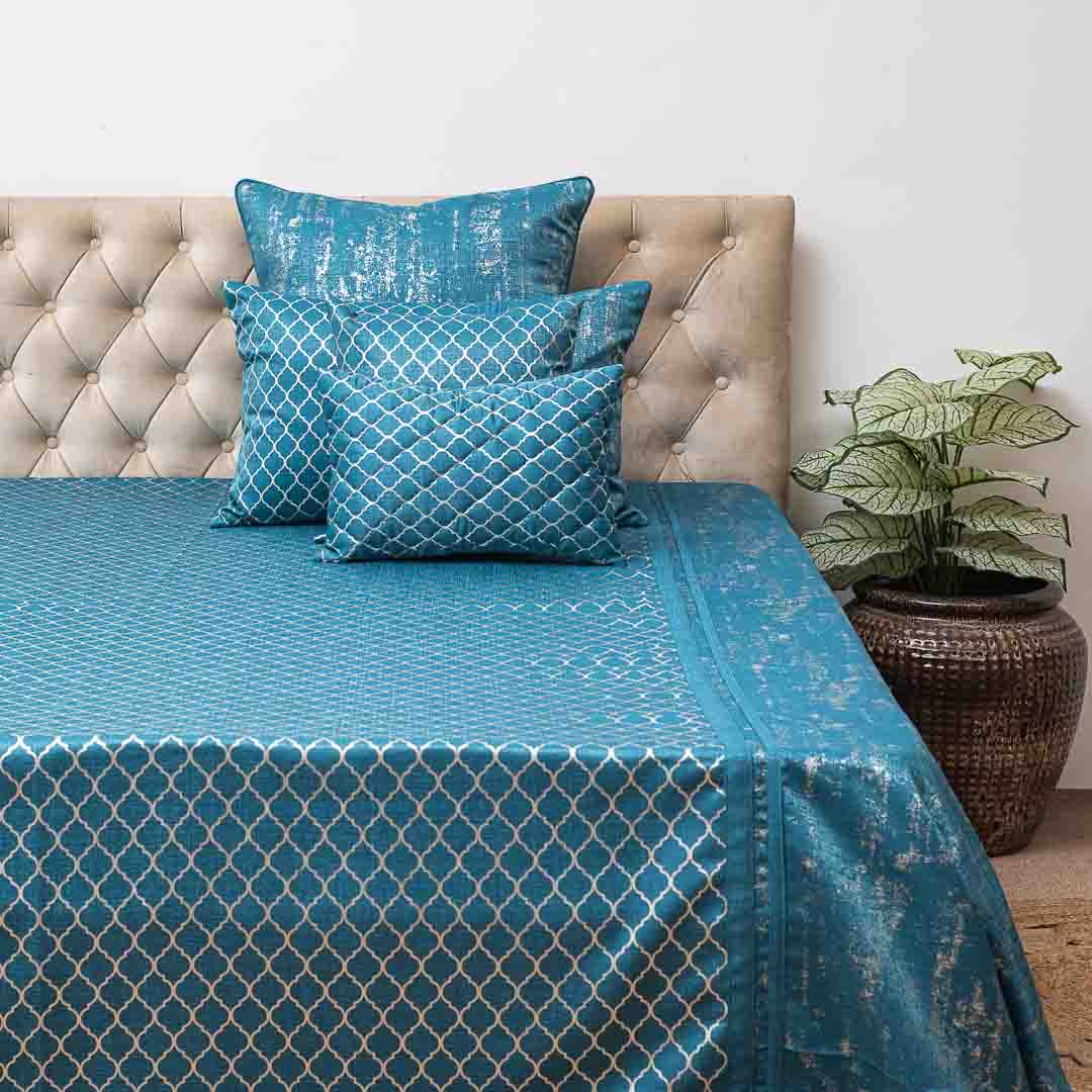 Premium Jacquard Foil Printed (1+2+2+2+1) Bed Cover