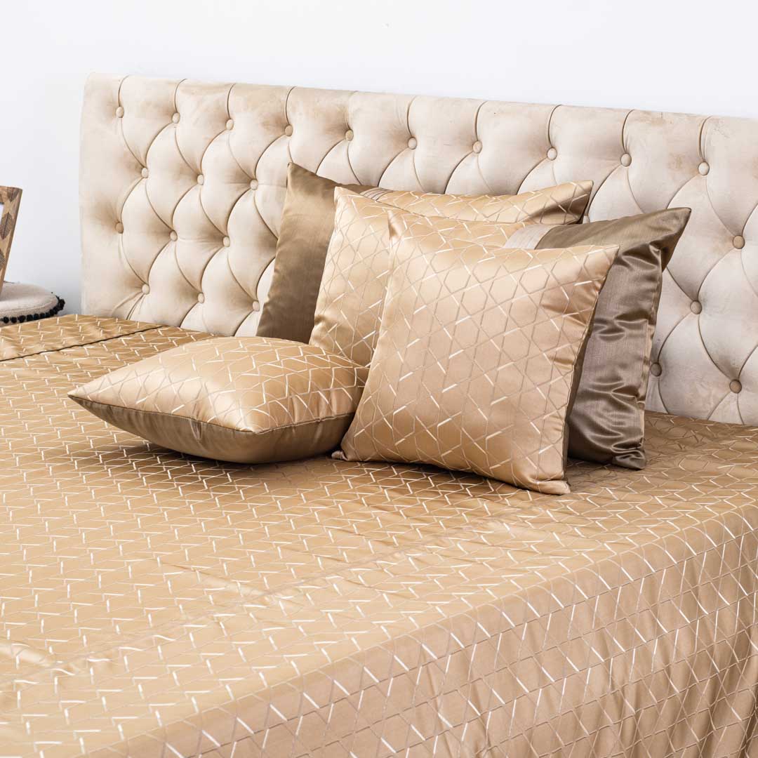 Premium King Size Golden Jacquard Mix (1+2+2) Bed Cover Design Twenty Two