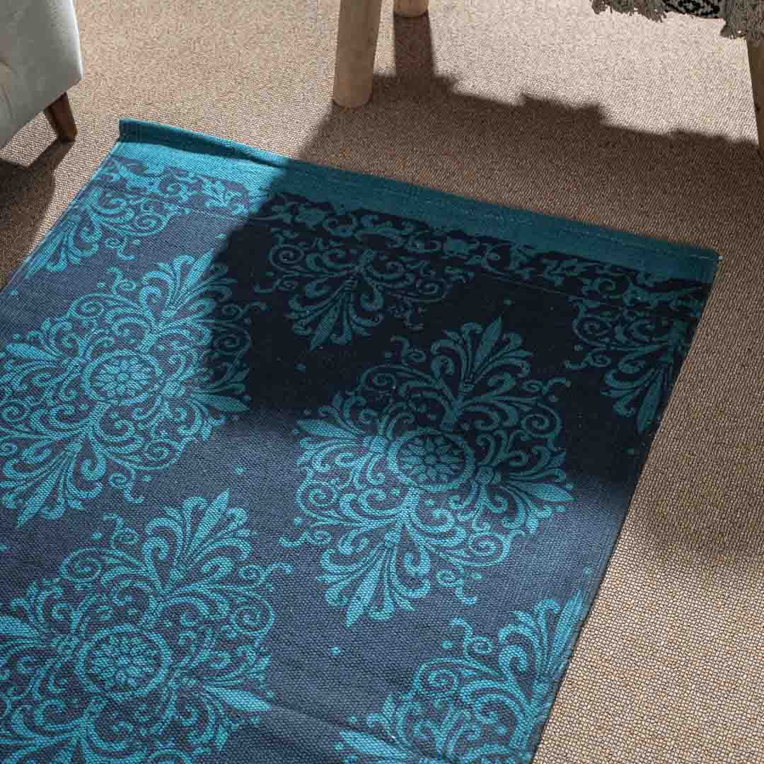 Premium Deep- Blue Rug Design Four 74x144 cm