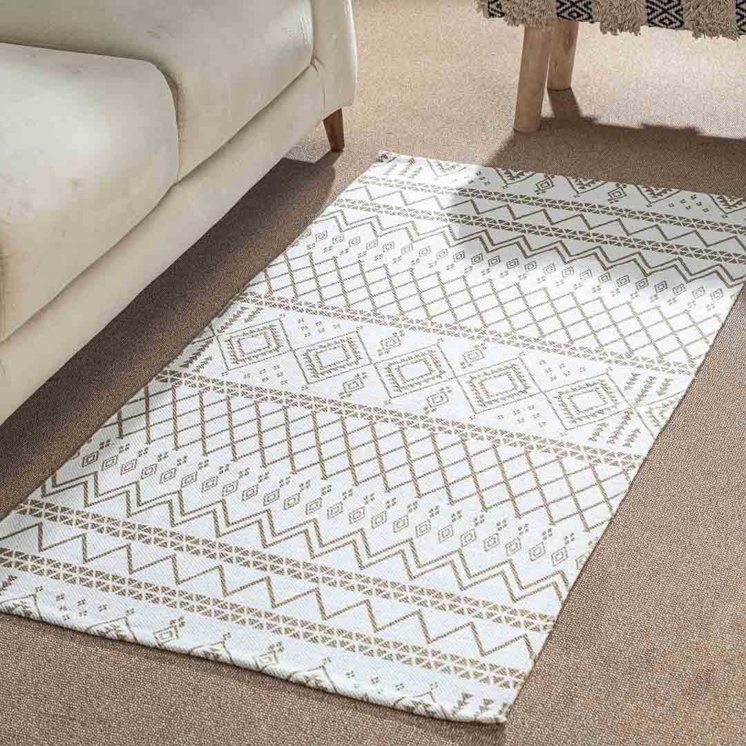 Premium White Copper Rug Design One 74x144 cm