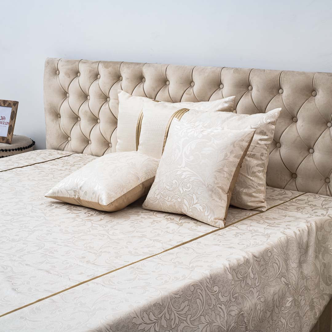 Premium King Size Jacquard Mix (1+2+2) Bed Cover Design Twenty Nine