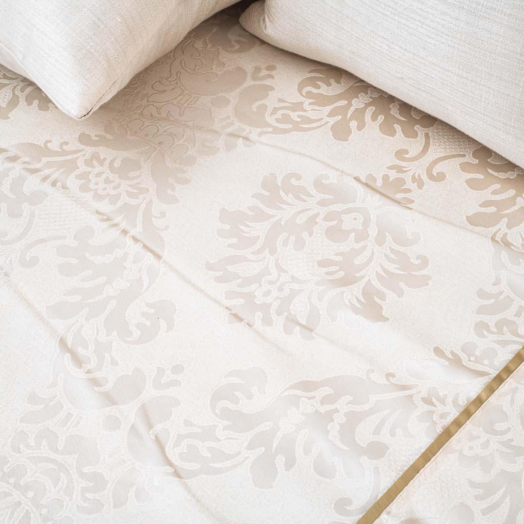 Premium King Size Jacquard Off White (1+2+2) Bed Cover Design Thirty Three