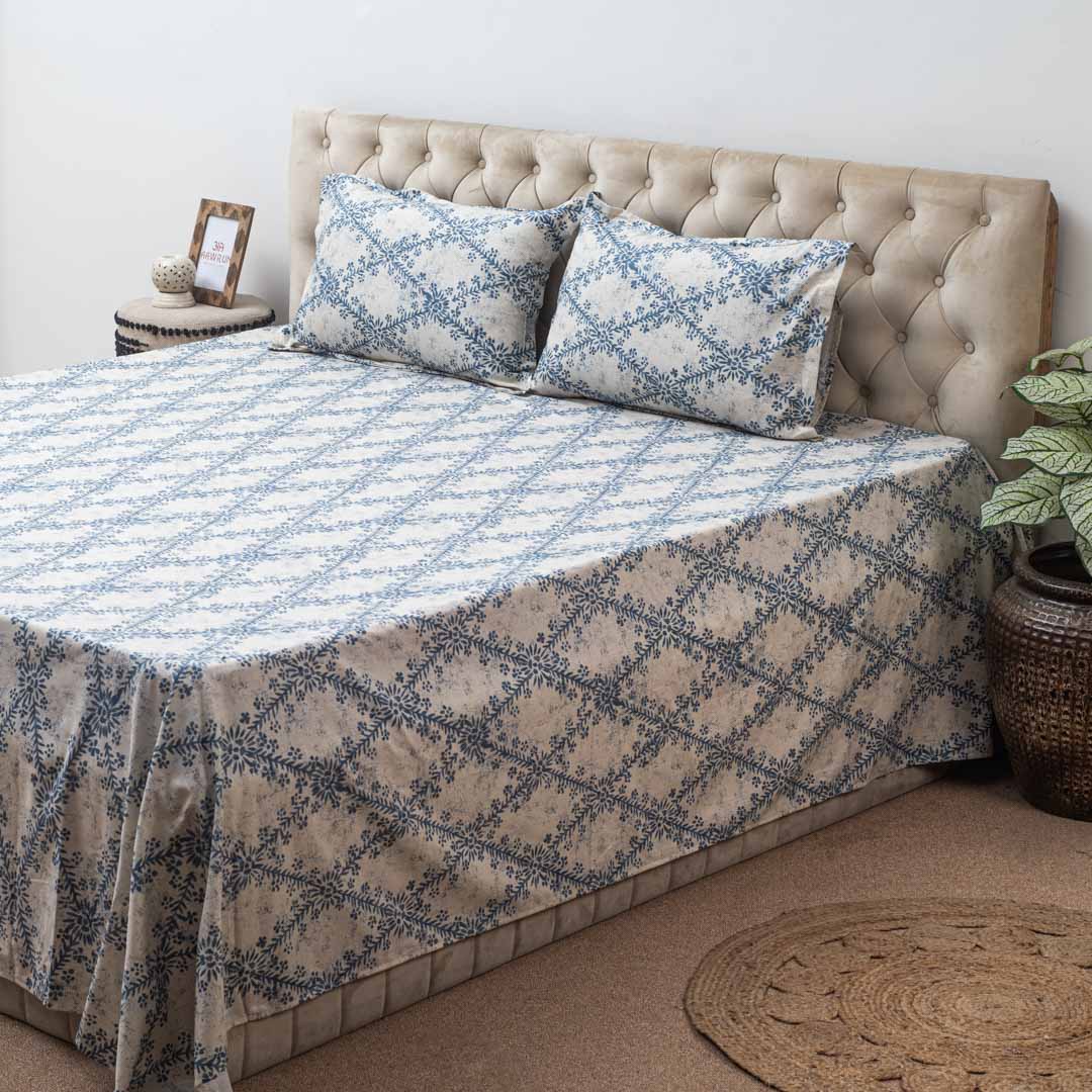 Premium White Multi Corsika (1+2) Bed Cover Design Thirteen