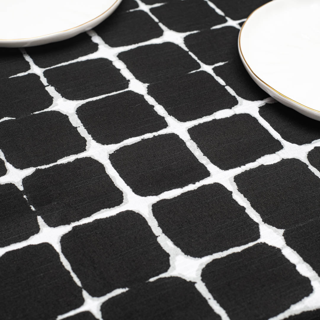 Black & White Geometric Tablecloth