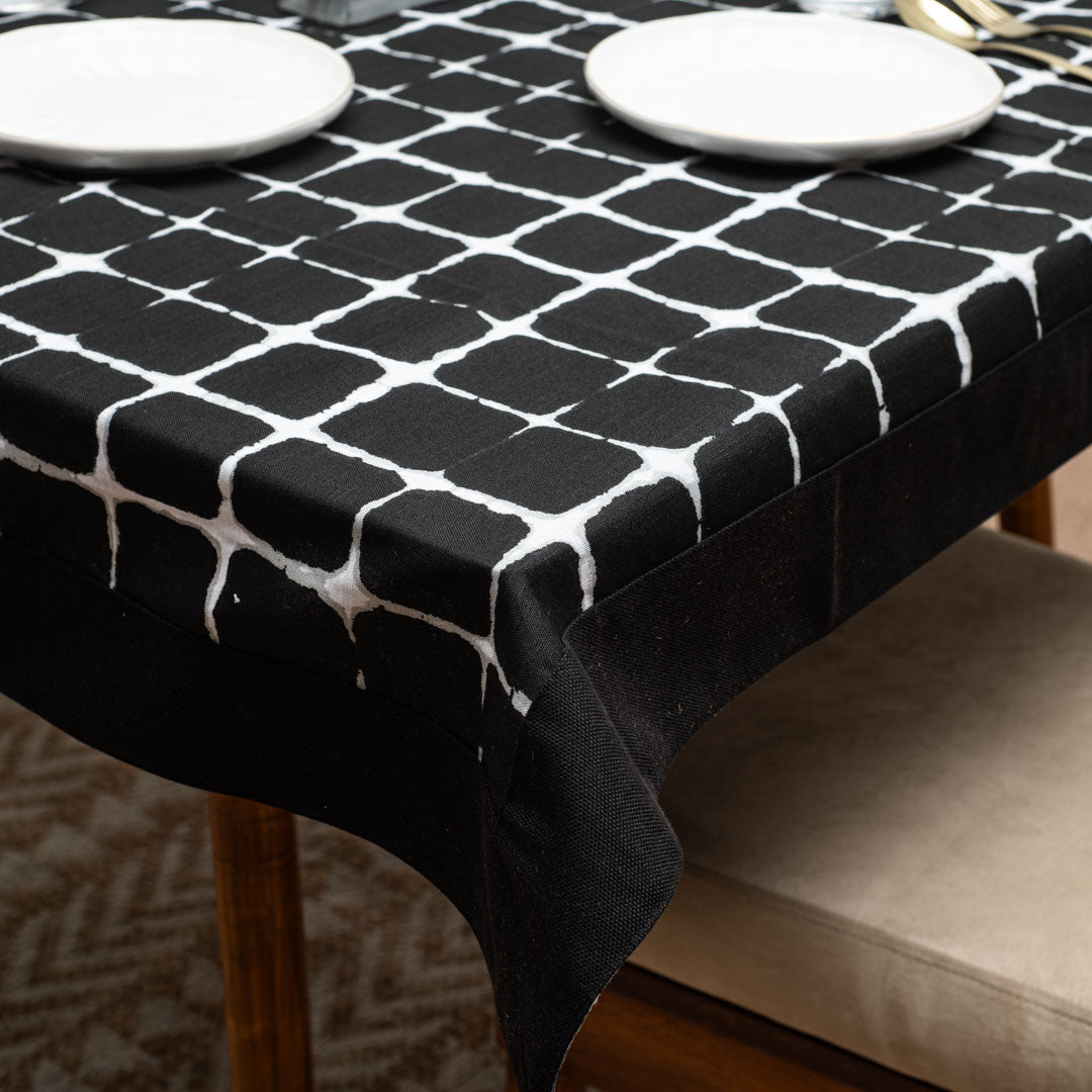 Black & White Geometric Tablecloth