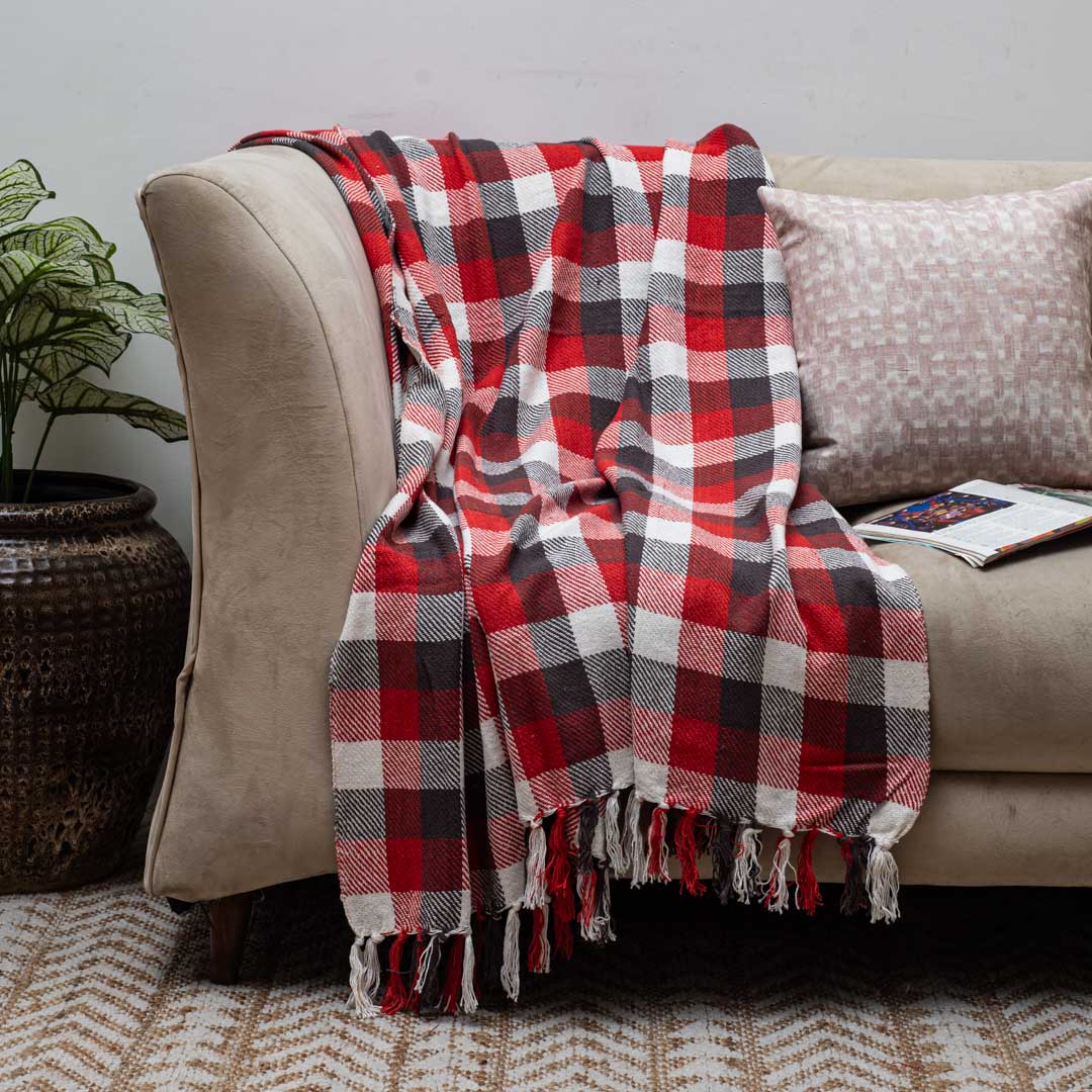 Classic Red Check Cozy Sofa Throw