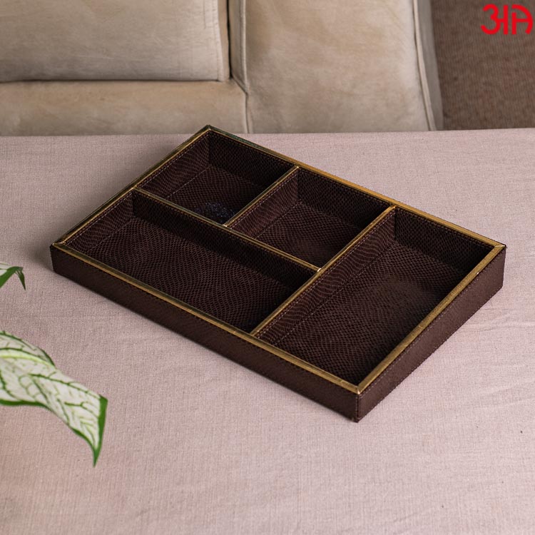 Brown Organizer Tray ( 4 Pockets ) (33x22x4.5)-CM