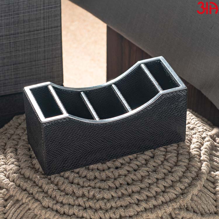 Black Multi Utility Holder ( 5 Pockets ) (22x9x10)-CM
