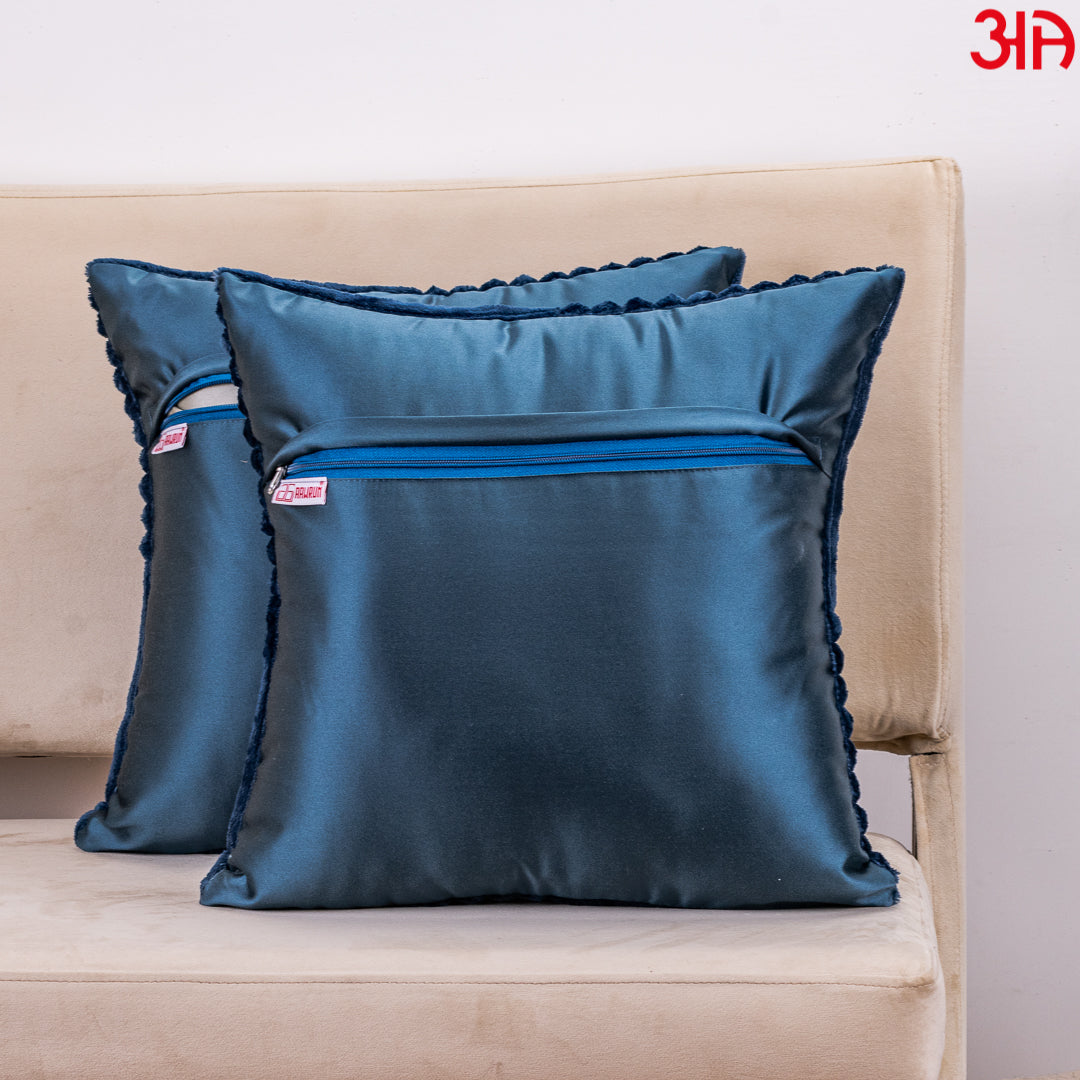blue fur square cushion4