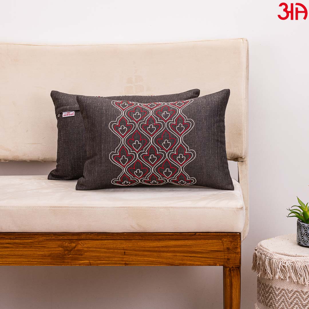 Spades Desgin Embellished Cushion Cover