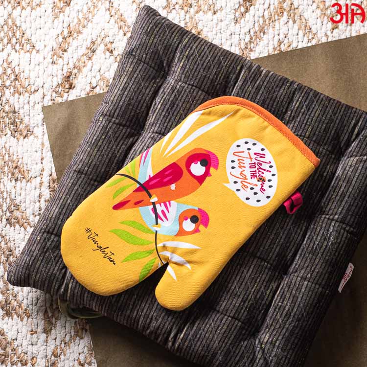 Chirping Birds Cotton Microwave Gloves