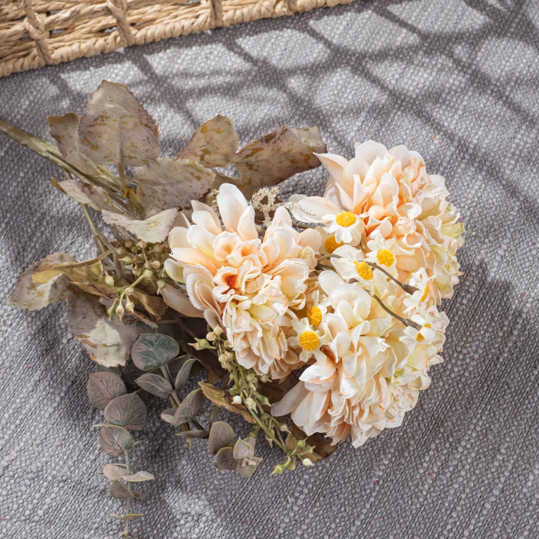 Cream Artificial Flower Bunch – 31cm PVC & Nylon