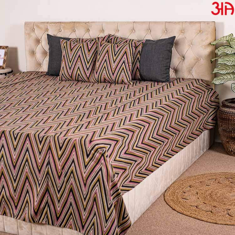 Black Cotton King Size (100x108)-Inch With Abstract Work Bedcover Set (1+2+2)