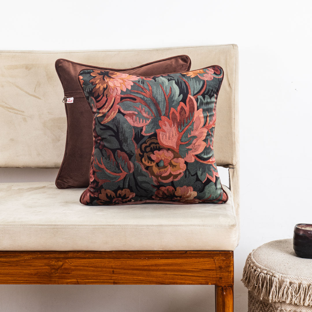 Luxe Velvet Cushion – 16×16-DGN-15