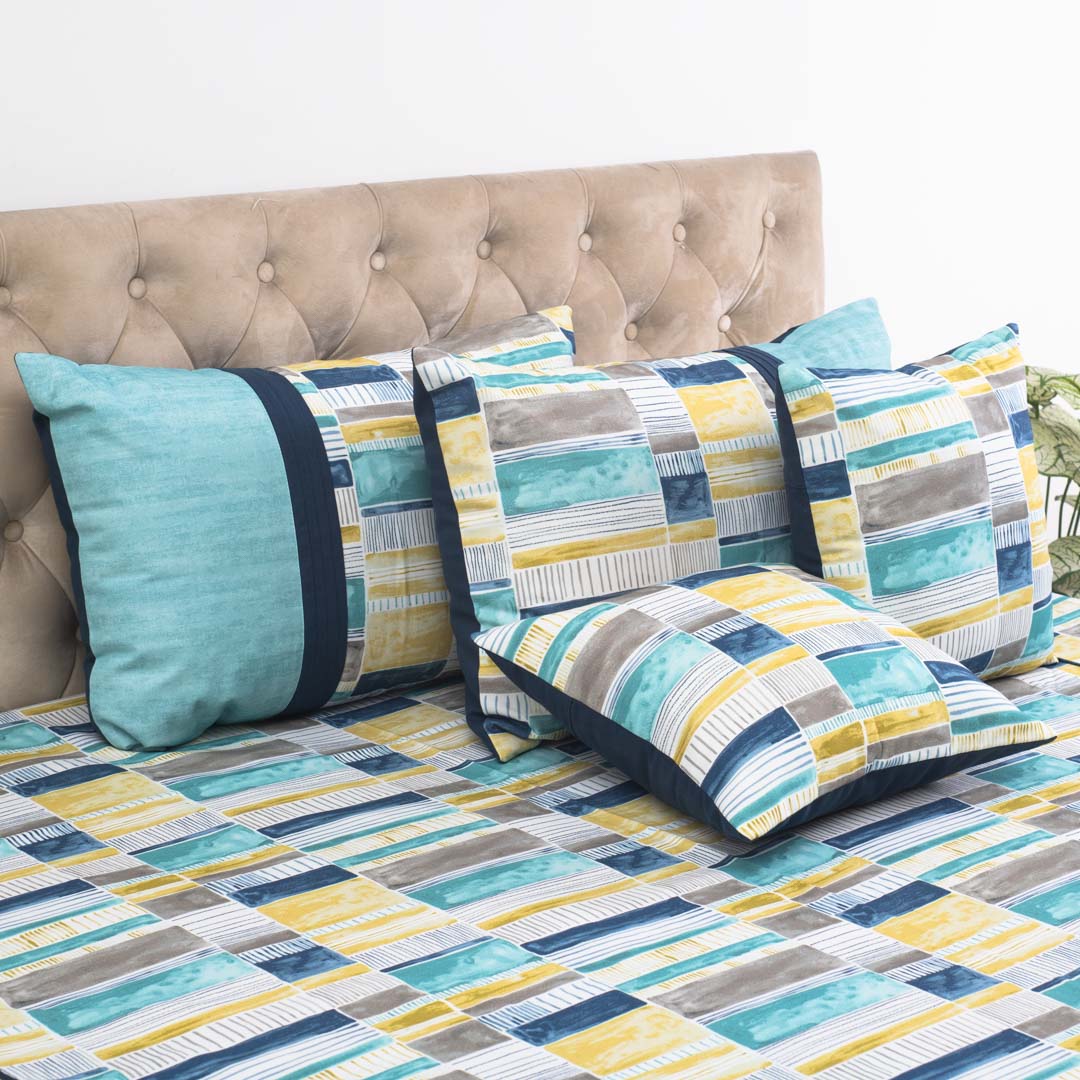 Coastal Mosaic Luxury Cotton Bedspread – 108×108″ | Design 12