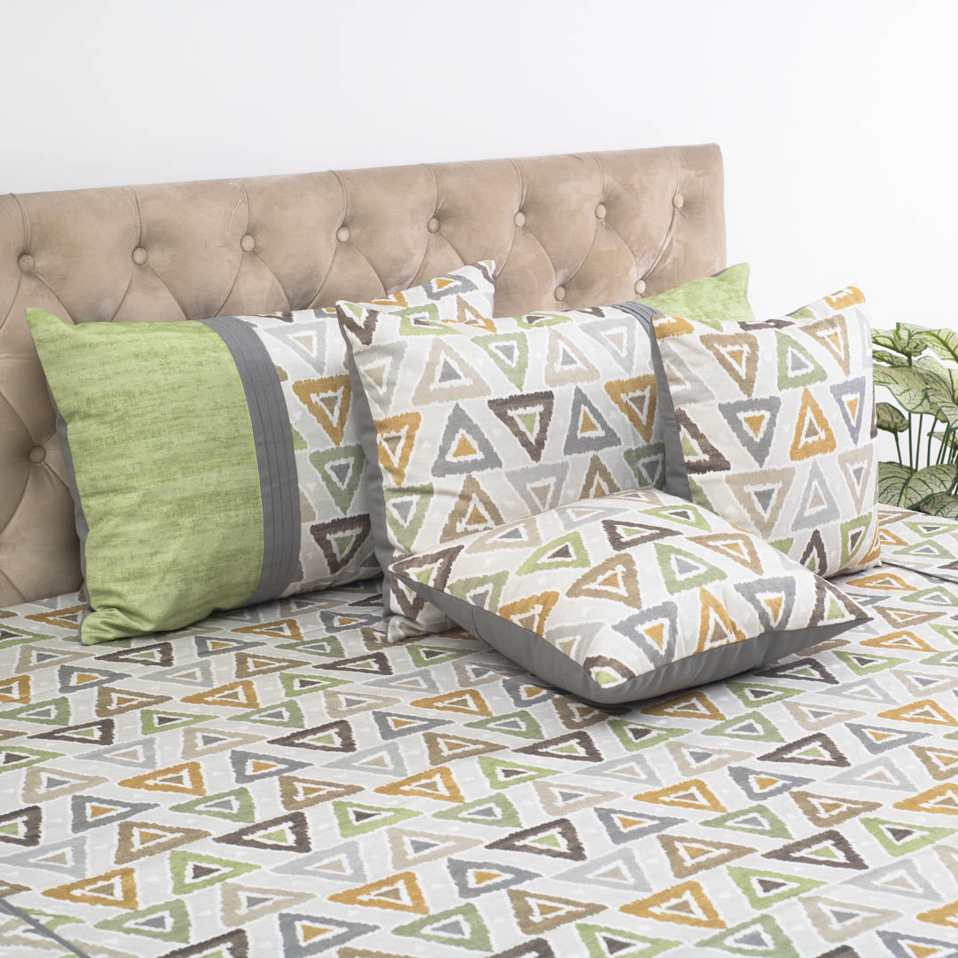 Earthline Geometry Luxury Cotton Bedspread – 108×108″ | Design 13