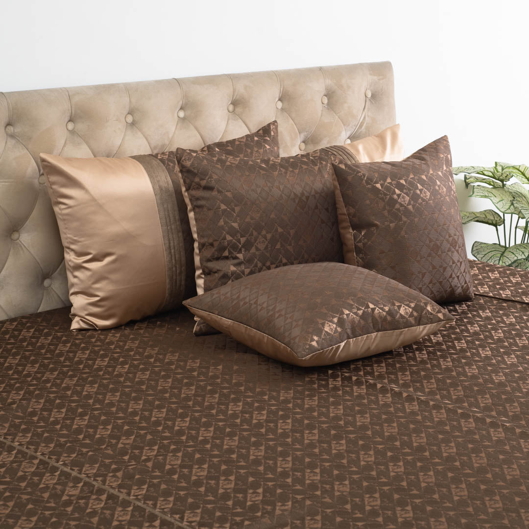 Mocha Bronze Geometric Jacquard Bedcover – 100×108″ | Design 35
