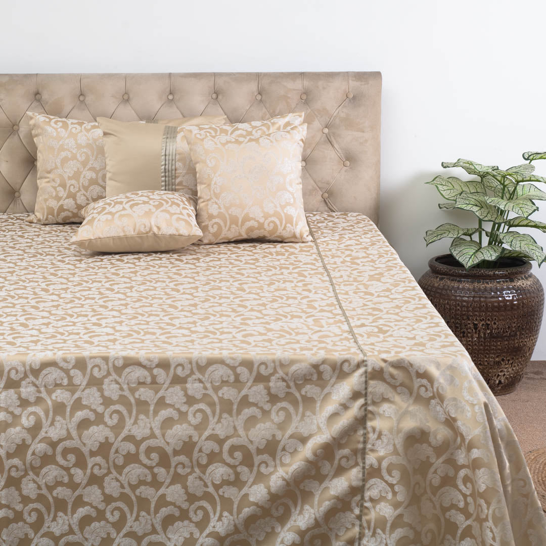 Champagne Ivory Floral Jacquard Bedcover – 100×108″ | Design 36