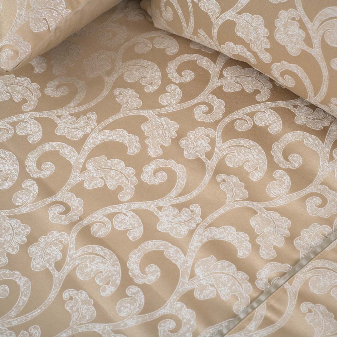 Champagne Ivory Floral Jacquard Bedcover – 100×108″ | Design 36