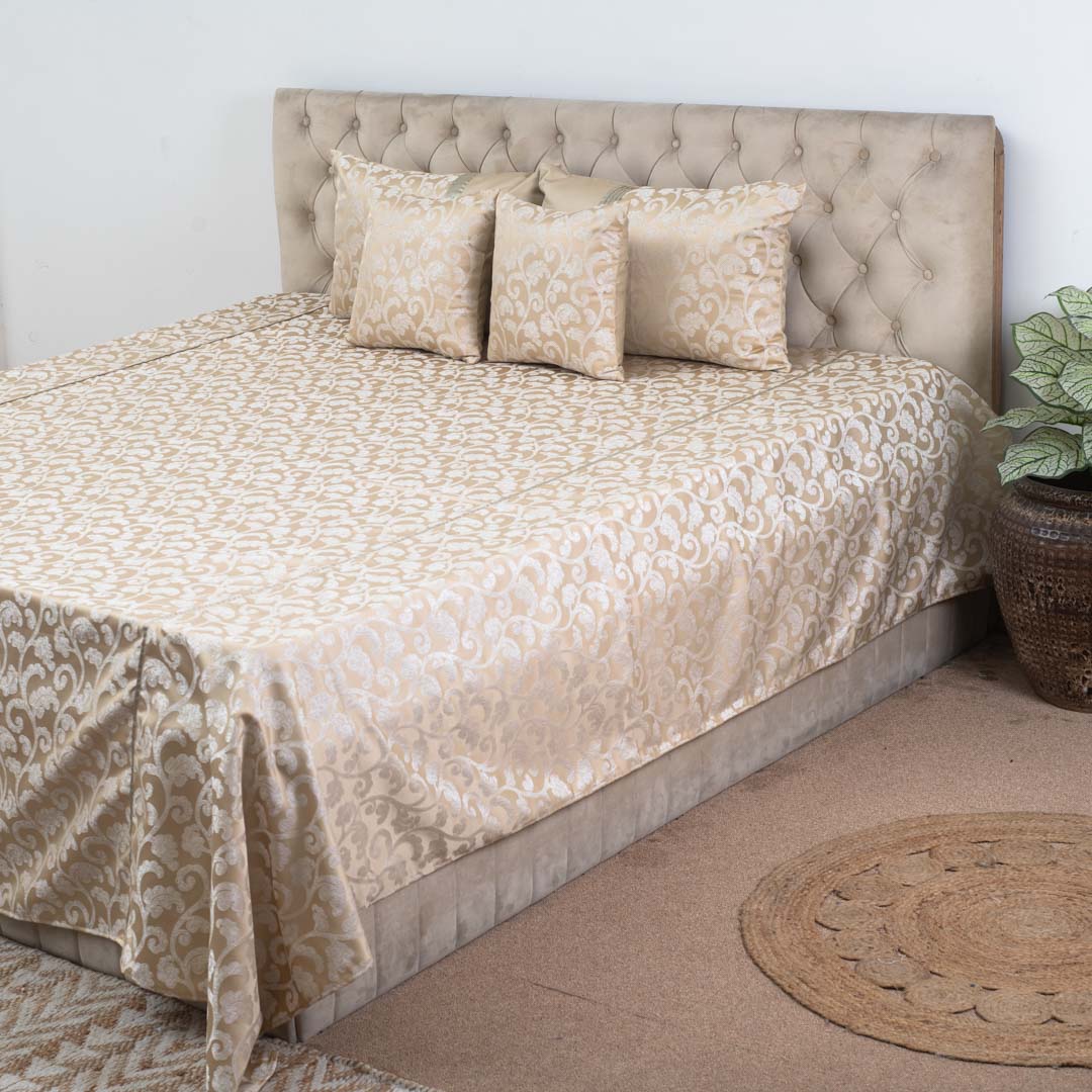 Champagne Ivory Floral Jacquard Bedcover – 100×108″ | Design 36