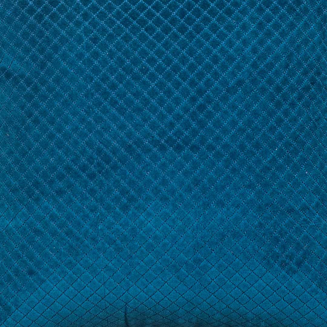 Diamond Stitch Velvet Cushion – 16 × 16 in