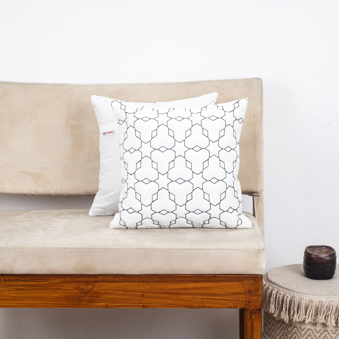 Luxury Geometric Velvet Cushion Cover – 16×16″