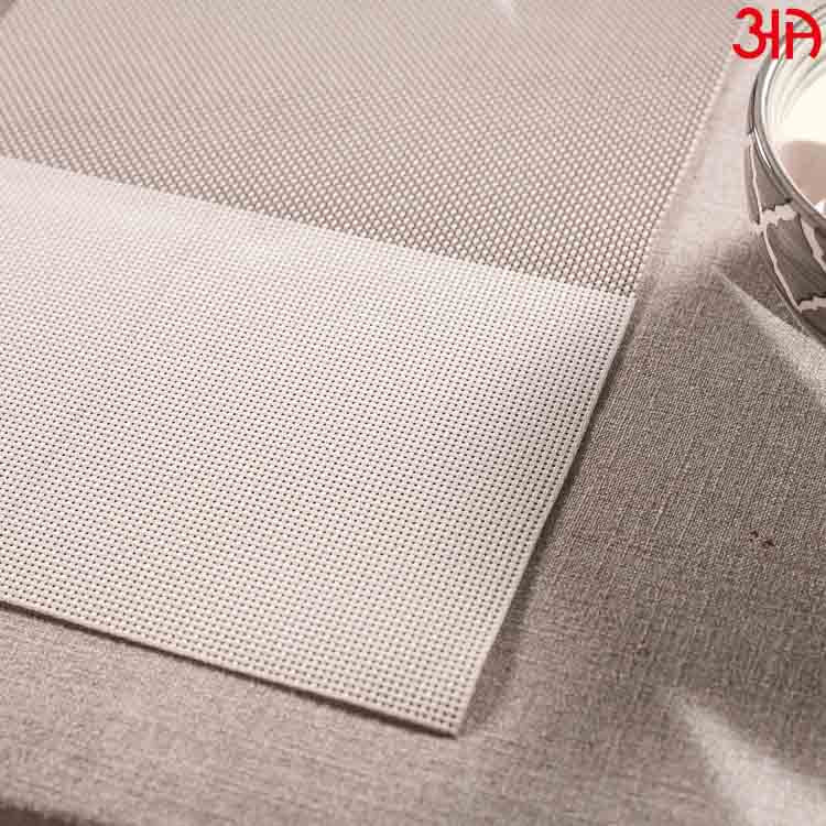 Four Square Pvc Table Mat (2 Pcs Set) (12x18) Inch