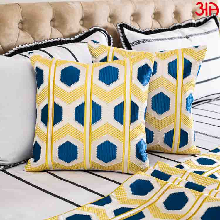 EMB Bed Runner Set (16x84 & 16x16) Inch