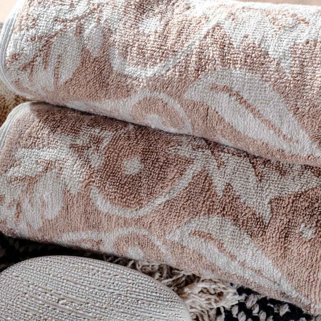 Sandstone Floral Textured Cotton Towel – 42 × 75 cm-DGN-10