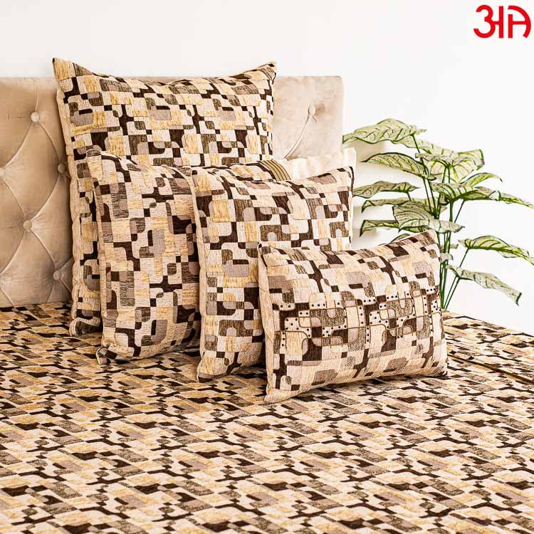 Chennile King Size (100x108)-Inch 8 Pcs Bedcover Set (1+2+2+2+1)