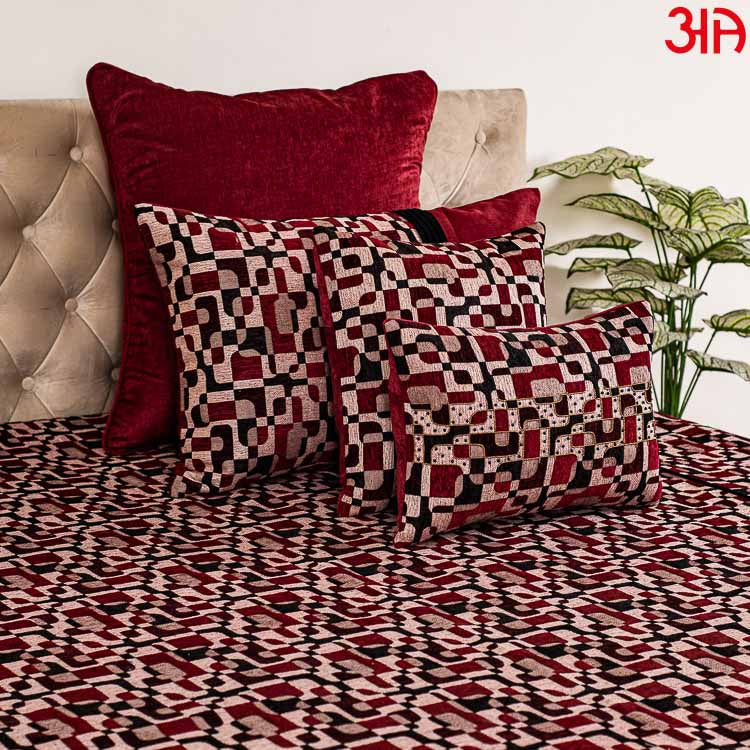 Chennile King Size (100x108)-Inch 8 Pcs Bedcover Set (1+2+2+2+1)
