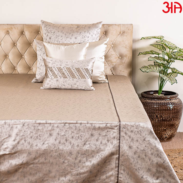 Beige Cotton King Size (100x110 inch)-Inch Bed Cover Set (1+2+2+2+1)