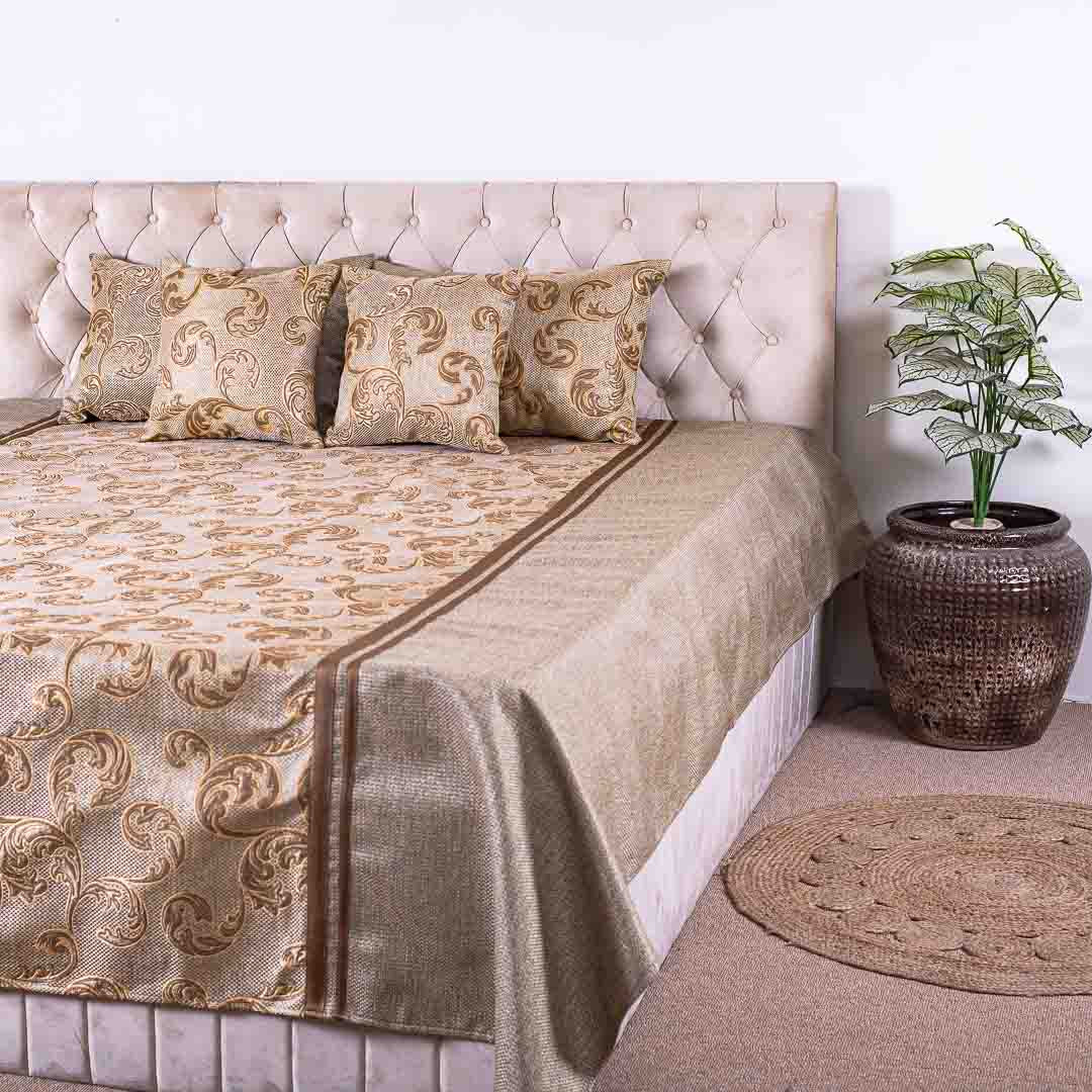 Paesly Jute Jaquard Printed King Size (100x110)-Inch Bedcover Set (1+2+2)