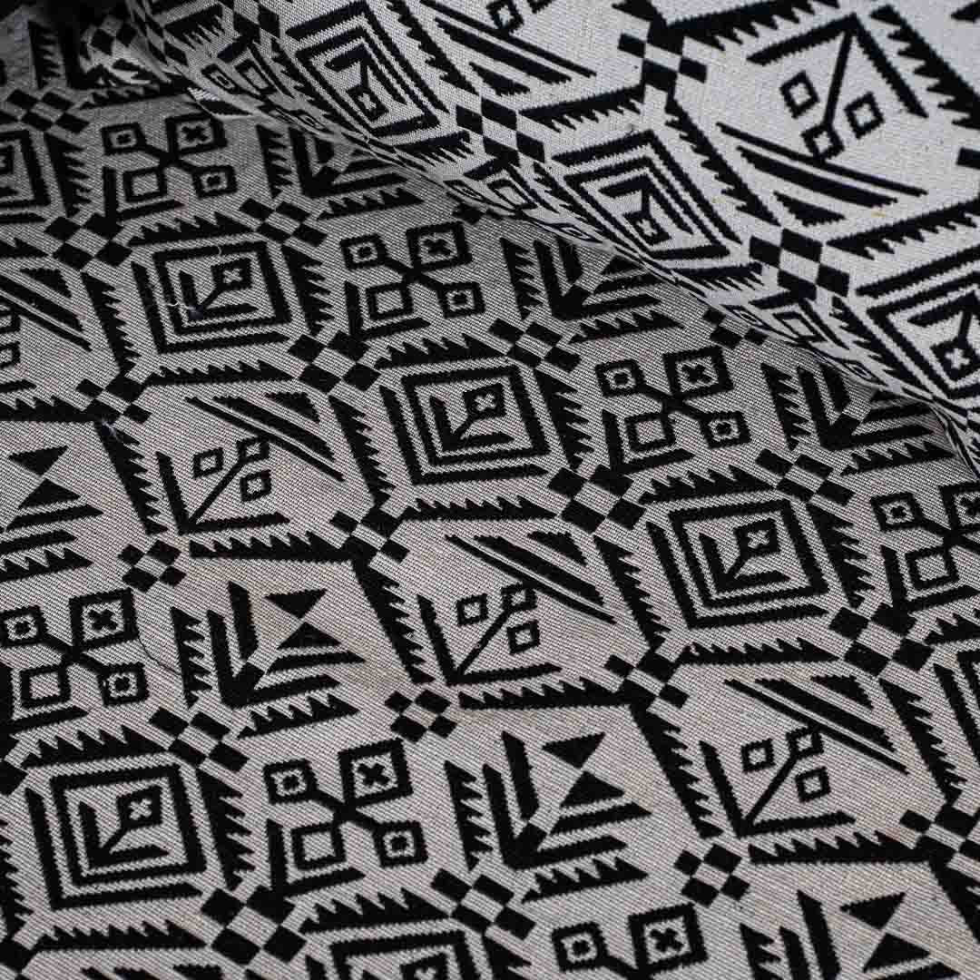 Black And Grey Geometric Design Printed King Size (100x108)Inch Bedcover Set (1+2+2)