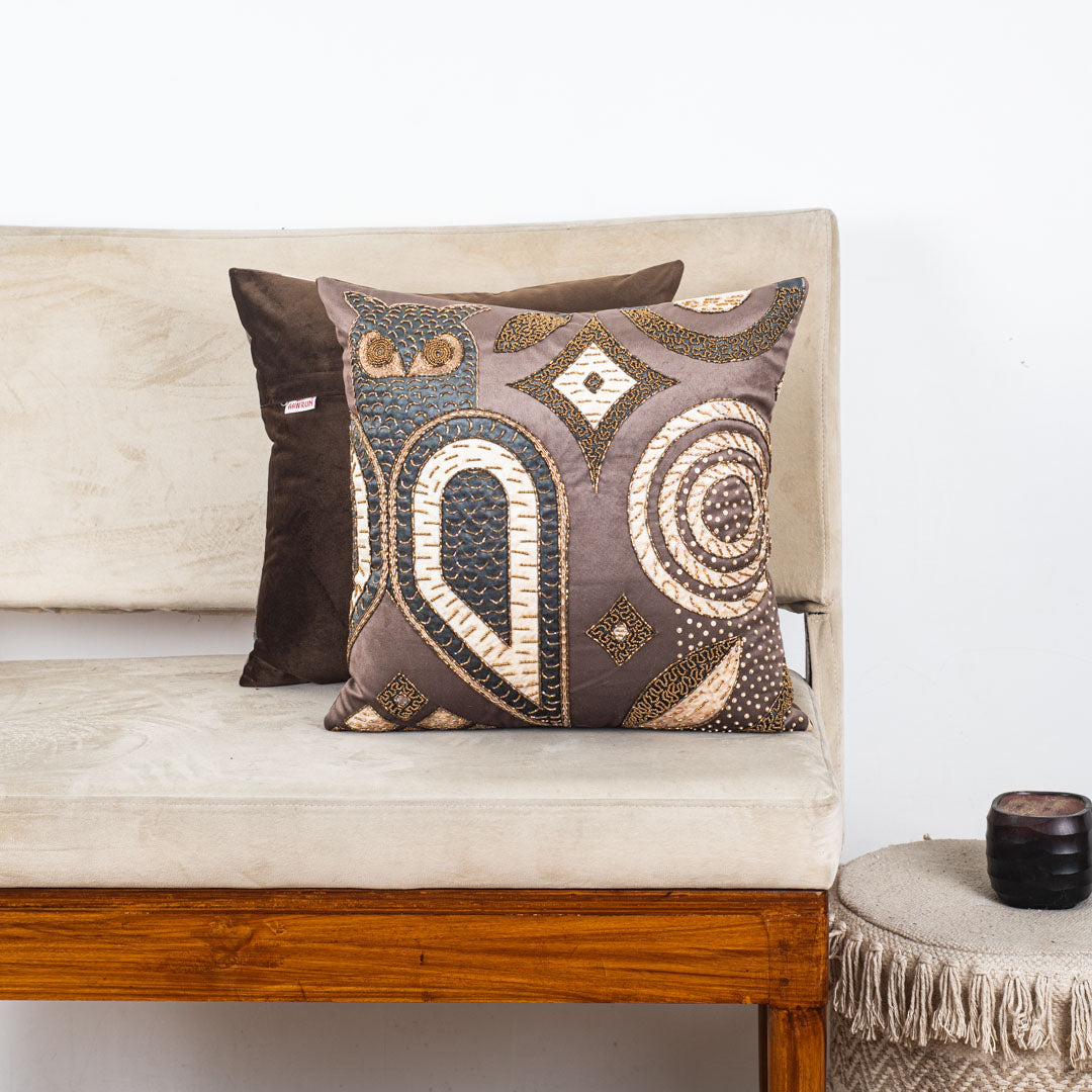 Elegant Owl Design Velvet Cushion Cover