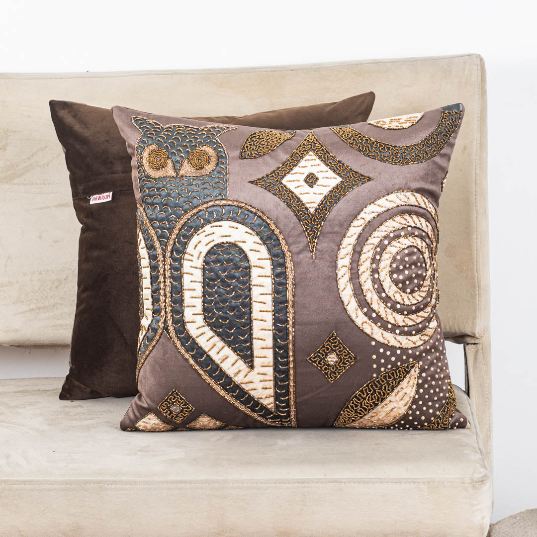 Elegant Owl Design Velvet Cushion Cover