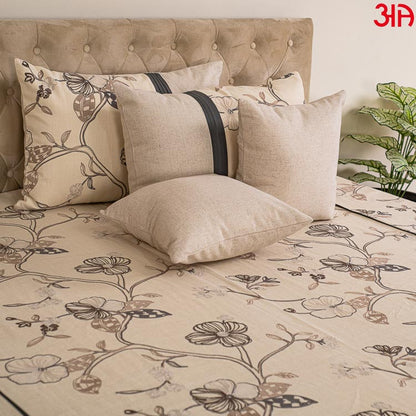 brown jacquard mix bed cover2